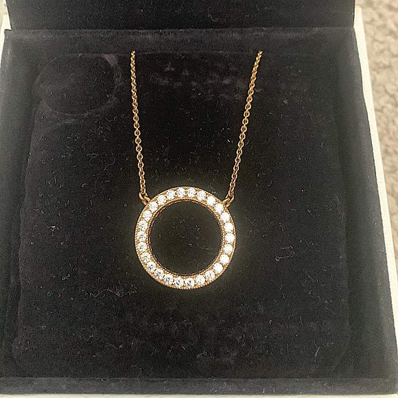 Pandora Circle Sparkle Gold Necklace 